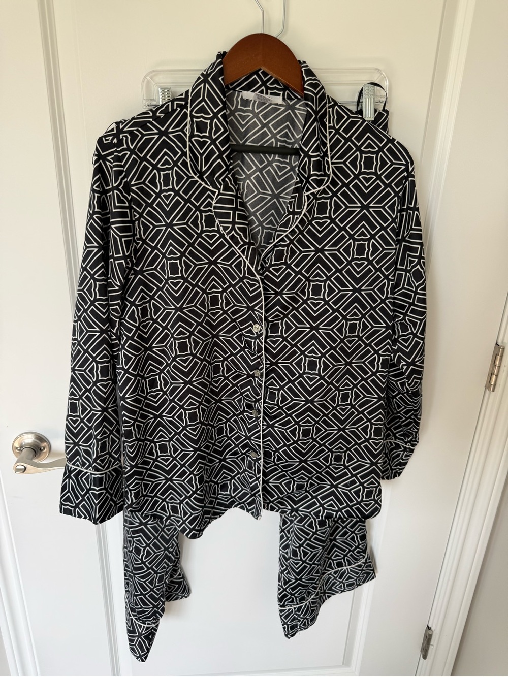 Natori Pajama Set Size Large